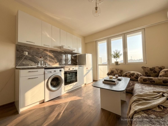 Дава се под наем Тристаен апартамент в Пловдив, Христо Смирненски - 80 кв.м за 498.27 € - Снимка #1