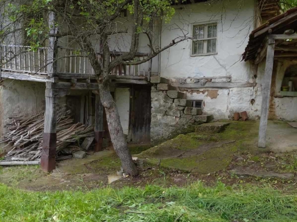 Къща в с. Казанка, Област Стара Загора - 90 кв.м за 267 €/кв.м - Снимка #1