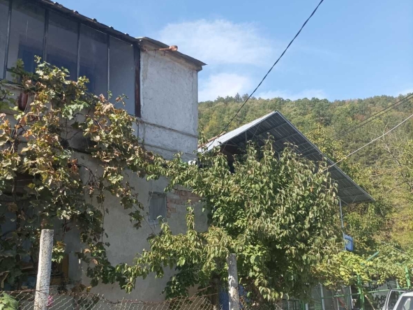 Къща в Шумен, м-т Чашка - 40 кв.м за 1530 €/кв.м - Снимка #1