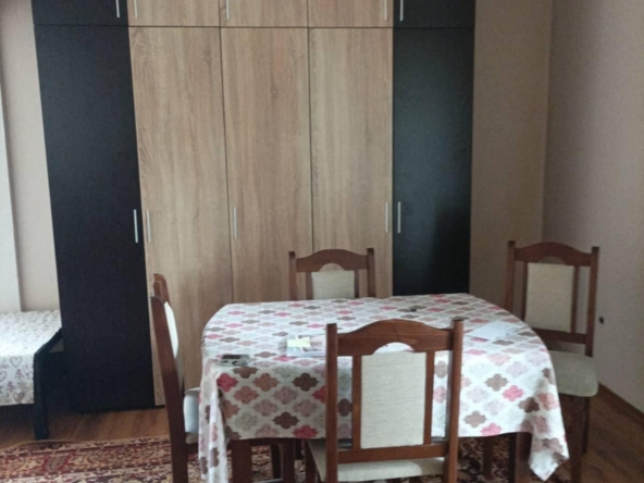 Дава се под наем Двустаен апартамент в София, Медицинска академия - 70 кв.м за 649 € - Снимка #1