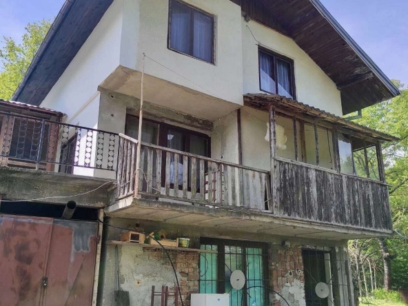 Къща в Троян - 103 кв.м за 427 €/кв.м - Снимка #1