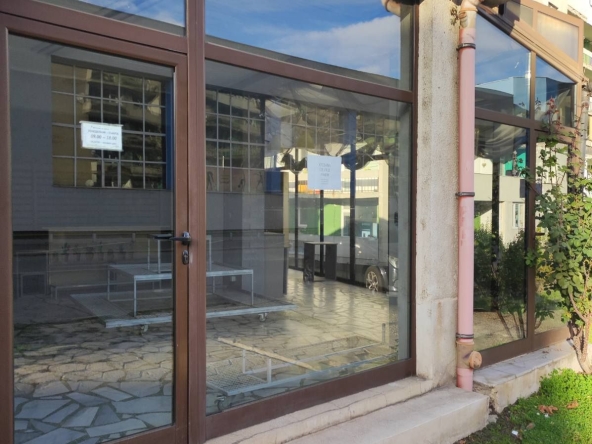 Дава се под наем Магазин в Кюстендил, Осогово - 48 кв.м за 390 € - Снимка #1