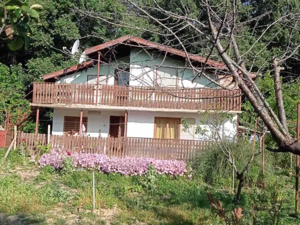 Къща в Аксаково - 60 кв.м за 1622 €/кв.м - Снимка #1