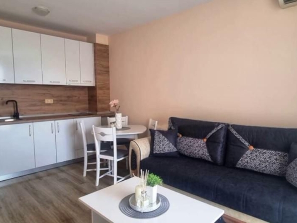 Тристаен апартамент в с. Равда, Област Бургас - 90 кв.м за 1439 €/кв.м - Снимка #1