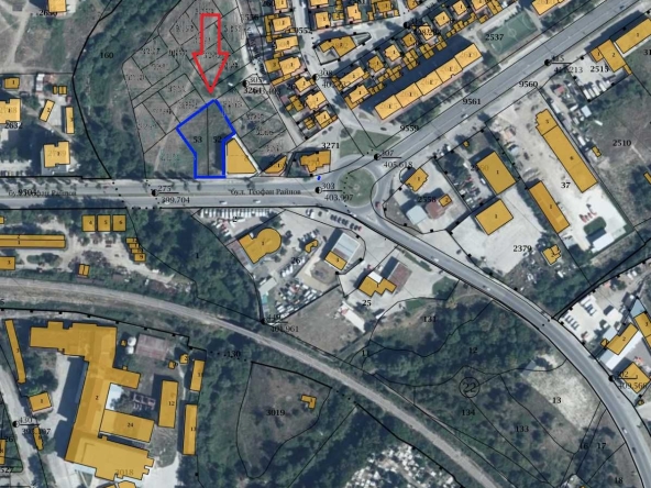 Парцел в Карлово - 1677 кв.м за 80 €/кв.м - Снимка #1