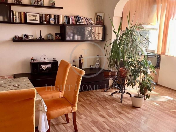 Двустаен апартамент в Пловдив, Коматево - 45 кв.м за 1512 €/кв.м - Снимка #1