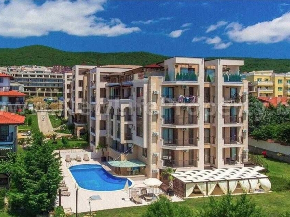 Двустаен апартамент в Свети Влас - 65 кв.м за 2224 €/кв.м - Снимка #1
