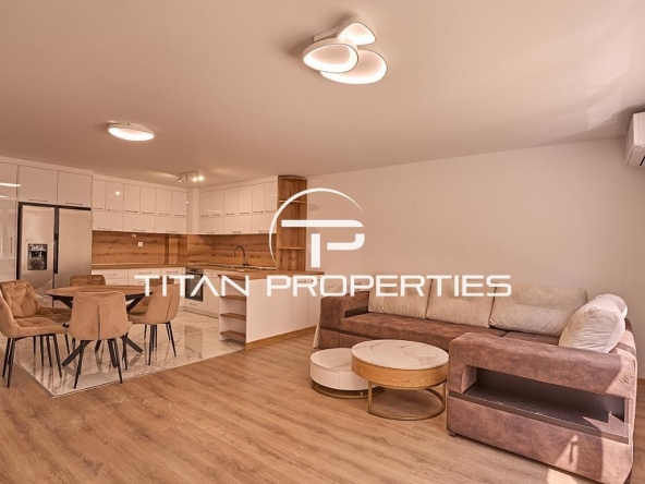 Дава се под наем Тристаен апартамент в Пловдив, Христо Смирненски - 140 кв.м за 625 € - Снимка #1