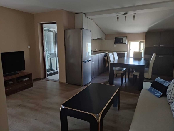 Дава се под наем Тристаен апартамент в София, Левски Г - 80 кв.м за 400 € - Снимка #1