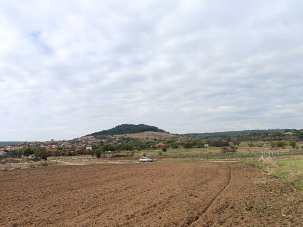 Парцел в Хисаря - 488 кв.м за 41 €/кв.м - Снимка #1