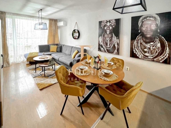 Тристаен апартамент в Пловдив, Кючук Париж - 95 кв.м за 2053 €/кв.м - Снимка #1