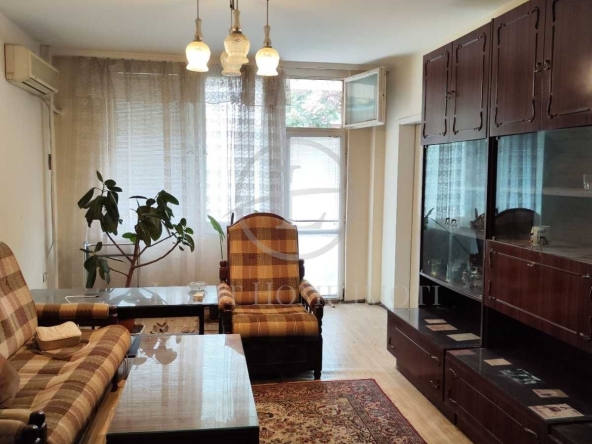 Тристаен апартамент в Пловдив, Кючук Париж - 100 кв.м за 1300 €/кв.м - Снимка #1