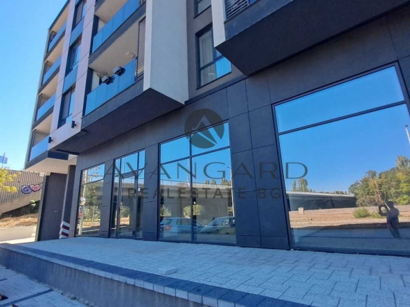 Магазин в Пловдив, Център - 115 кв.м за 1982 €/кв.м - Снимка #1