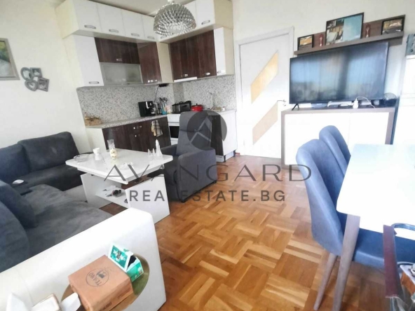 Тристаен апартамент в Пловдив, Кючук Париж - 64 кв.м за 1829 €/кв.м - Снимка #1