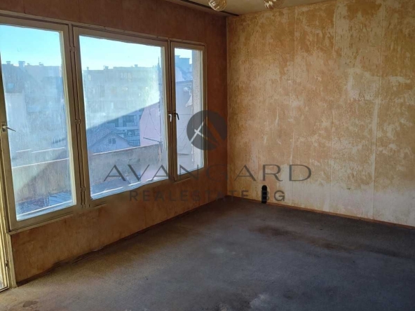 Двустаен апартамент в Пловдив, Център - 64 кв.м за 1467 €/кв.м - Снимка #1