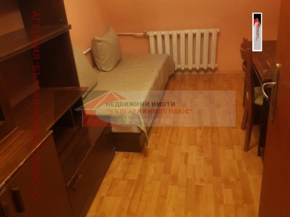 Дава се под наем Едностаен апартамент в София, Център - 12 кв.м за 127.5 € - Снимка #1