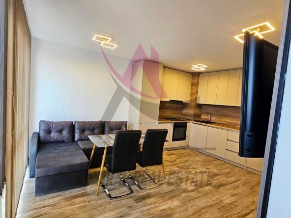 Дава се под наем Тристаен апартамент в Варна, Владислав Варненчик - 89 кв.м за 550 € - Снимка #1