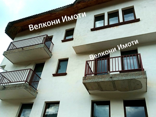 Хотел в с. Левочево, Област Смолян - 911 кв.м за 231 €/кв.м - Снимка #1