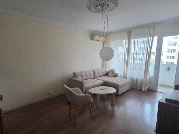 Тристаен апартамент в София, Център - 110 кв.м за 1159 €/кв.м - Снимка #1