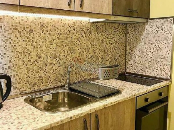 Дава се под наем Едностаен апартамент в Велико Търново, Център - 40 кв.м за 239.7 € - Снимка #1