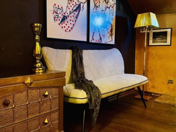 Тристаен апартамент в София, Център - 78 кв.м за 3142 €/кв.м - Снимка #1