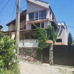 Дава се под наем Къща в Банкя - 240 кв.м за 1200 € - Снимка #1