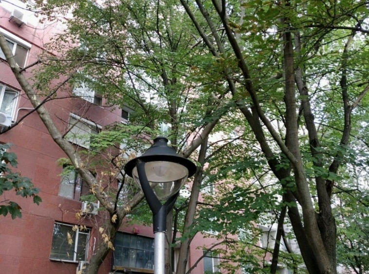 Многостаен апартамент в Бургас, Славейков - 98 кв.м за 1807 €/кв.м - Снимка #1