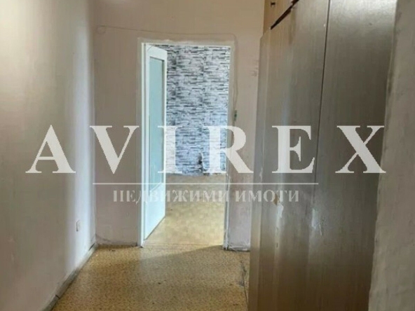 Двустаен апартамент в Пловдив, Кючук Париж - 48 кв.м за 850 €/кв.м - Снимка #1