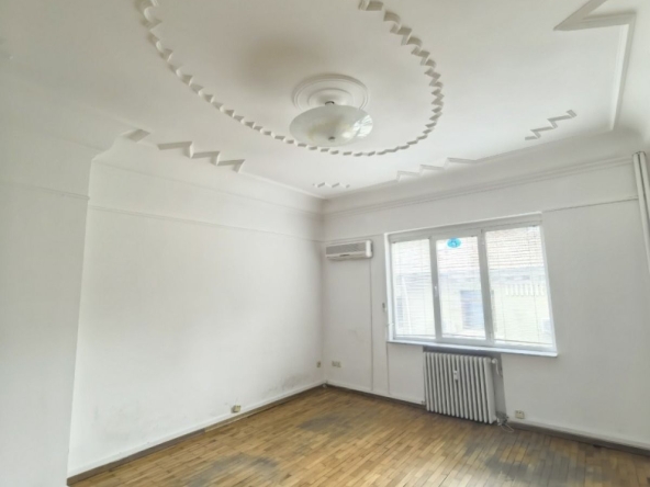 Многостаен апартамент в София, Център - 171 кв.м за 4006 €/кв.м - Снимка #1