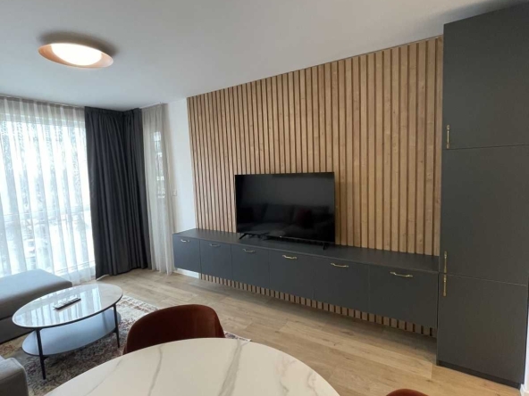 Дава се под наем Двустаен апартамент в София, Кръстова вада - 65 кв.м за 620 € - Снимка #1