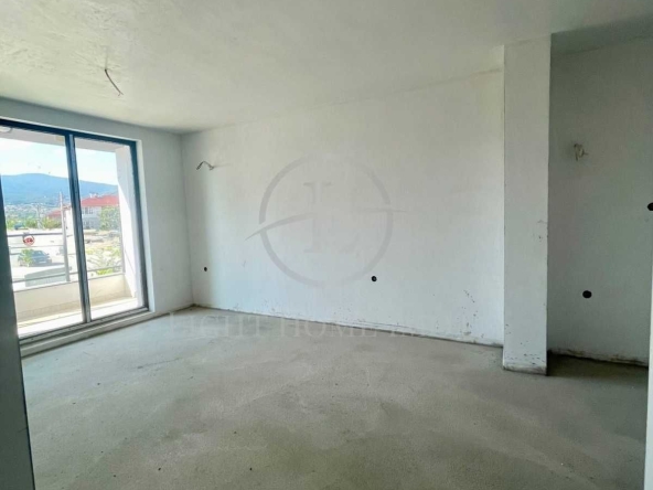 Двустаен апартамент в Пловдив, Коматево - 63 кв.м за 1505 €/кв.м - Снимка #1