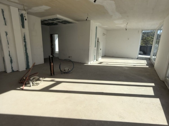 Двустаен апартамент в София, Бояна - 82 кв.м за 2760 €/кв.м - Снимка #1