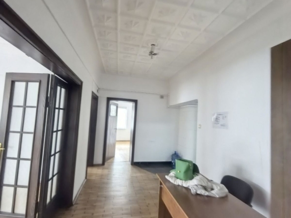 Офис в София, Център - 171 кв.м за 3948 €/кв.м - Снимка #1