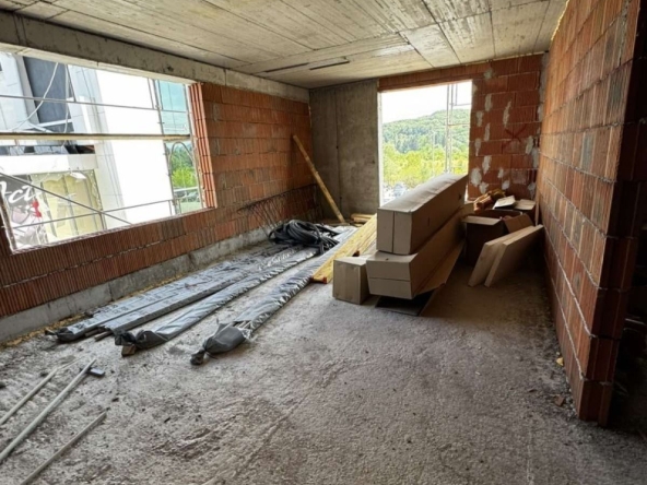 Тристаен апартамент в София, Люлин 6 - 115 кв.м за 2000 €/кв.м - Снимка #1