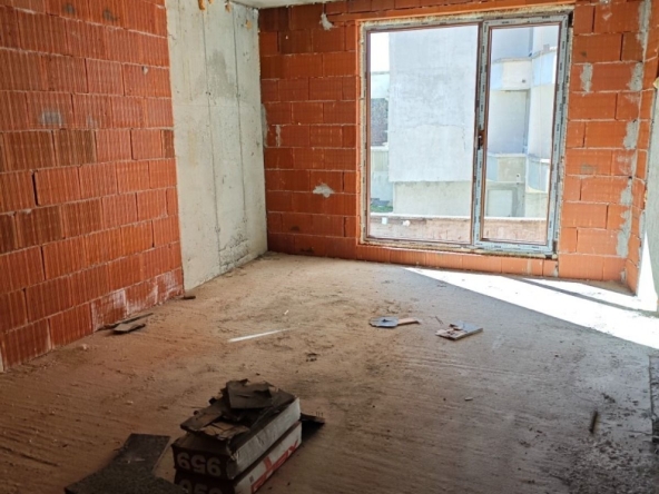 Тристаен апартамент в София, Банишора - 135 кв.м за 2503 €/кв.м - Снимка #1