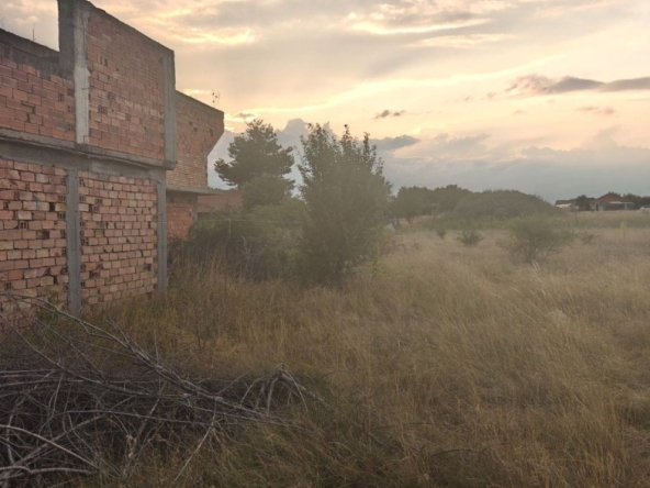 Парцел в с. Червена могила, Област Перник - 6300 кв.м за 7 €/кв.м - Снимка #1