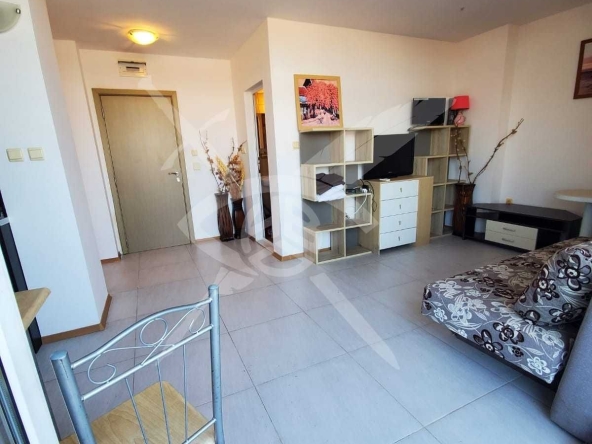 Двустаен апартамент в к.к. Слънчев бряг - 65 кв.м за 510 €/кв.м - Снимка #1