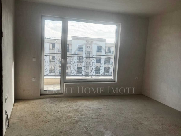 Двустаен апартамент в Пловдив, Кършияка - 70 кв.м за 838 €/кв.м - Снимка #1