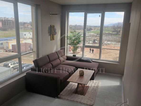 Тристаен апартамент в Пловдив, Христо Смирненски - 77 кв.м за 828 €/кв.м - Снимка #1