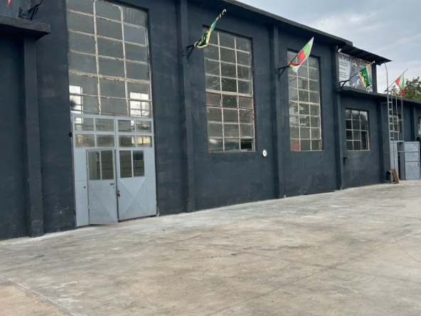 Дава се под наем Склад в Севлиево - 180 кв.м за 490.62 € - Снимка #1