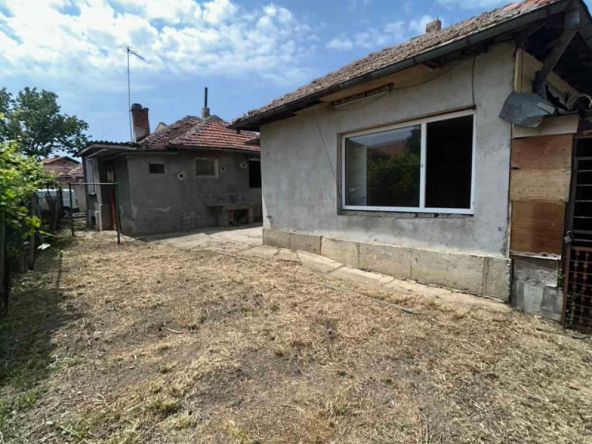 Къща в Севлиево - 206 кв.м за 186 €/кв.м - Снимка #1