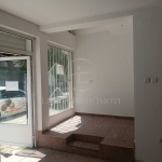 Магазин в Пловдив, Кючук Париж - 58 кв.м за 1259 €/кв.м - Снимка #1