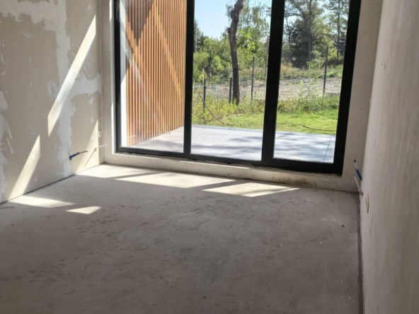 Двустаен апартамент в София, Бояна - 84 кв.м за 2620 €/кв.м - Снимка #1