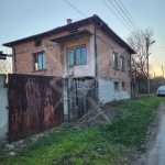 Къща в с. Мало Конаре, Област Пазарджик - 198 кв.м за 188 €/кв.м - Снимка #1