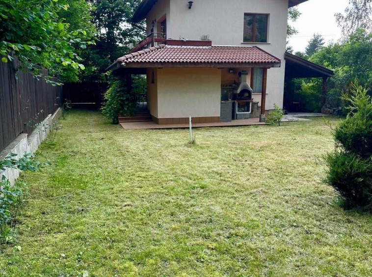 Къща в с. Боснек, Област Перник - 100 кв.м за 1785 €/кв.м - Снимка #1
