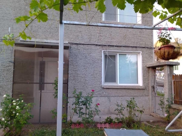 Къща в Попово - 75 кв.м за 517 €/кв.м - Снимка #1