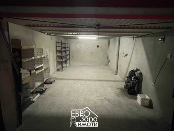 Дава се под наем Гараж / Паркомясто в Стара Загора, Център - 25 кв.м за 66.3 € - Снимка #1