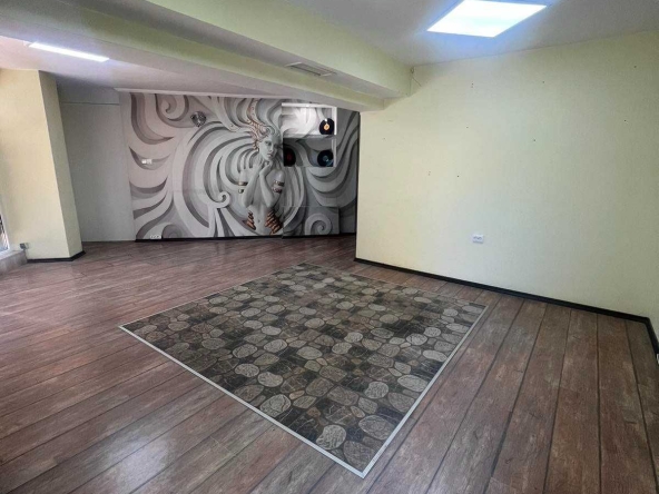 Офис в Варна, Окръжна болница - 62 кв.м за 2320 €/кв.м - Снимка #1
