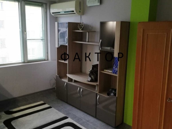 Дава се под наем Двустаен апартамент в Пловдив, Въстанически - 55 кв.м за 200 € - Снимка #1