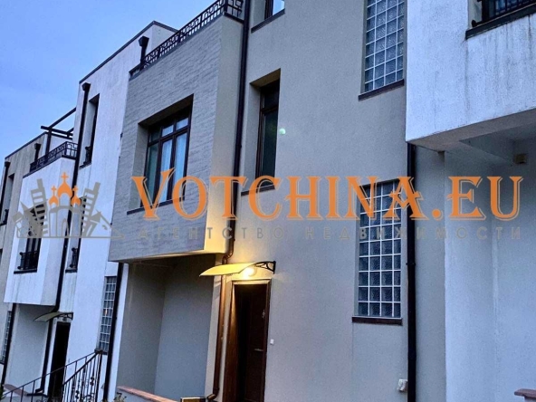 Къща в Балчик - 240 кв.м за 830 €/кв.м - Снимка #1